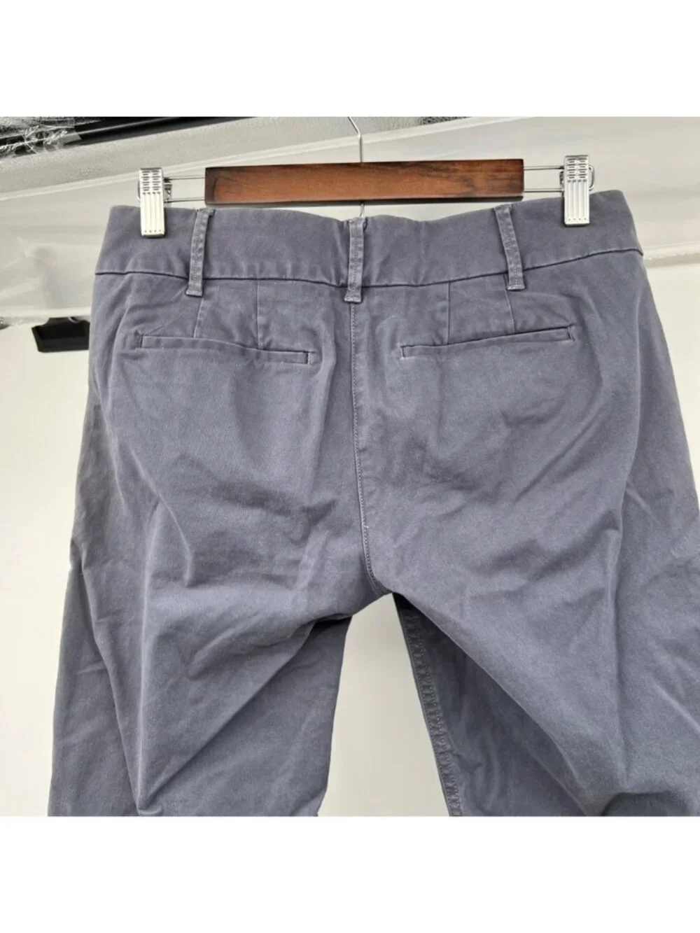 Ann Taylor Loft Womens Khaki Bermuda Shorts Blue Gray Low Rise Size 2